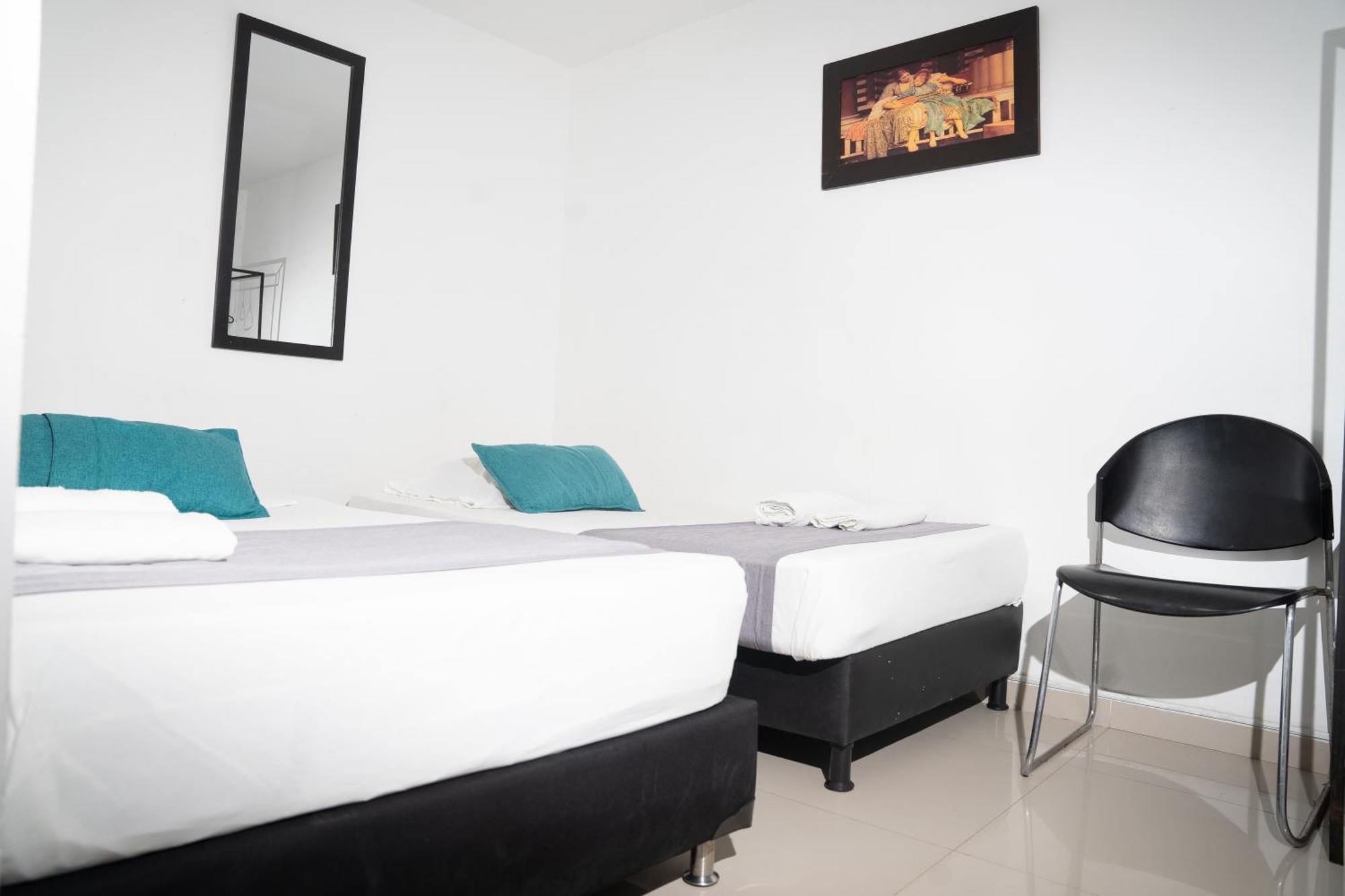 Hotel Laureles De Aburra Medellín Kültér fotó