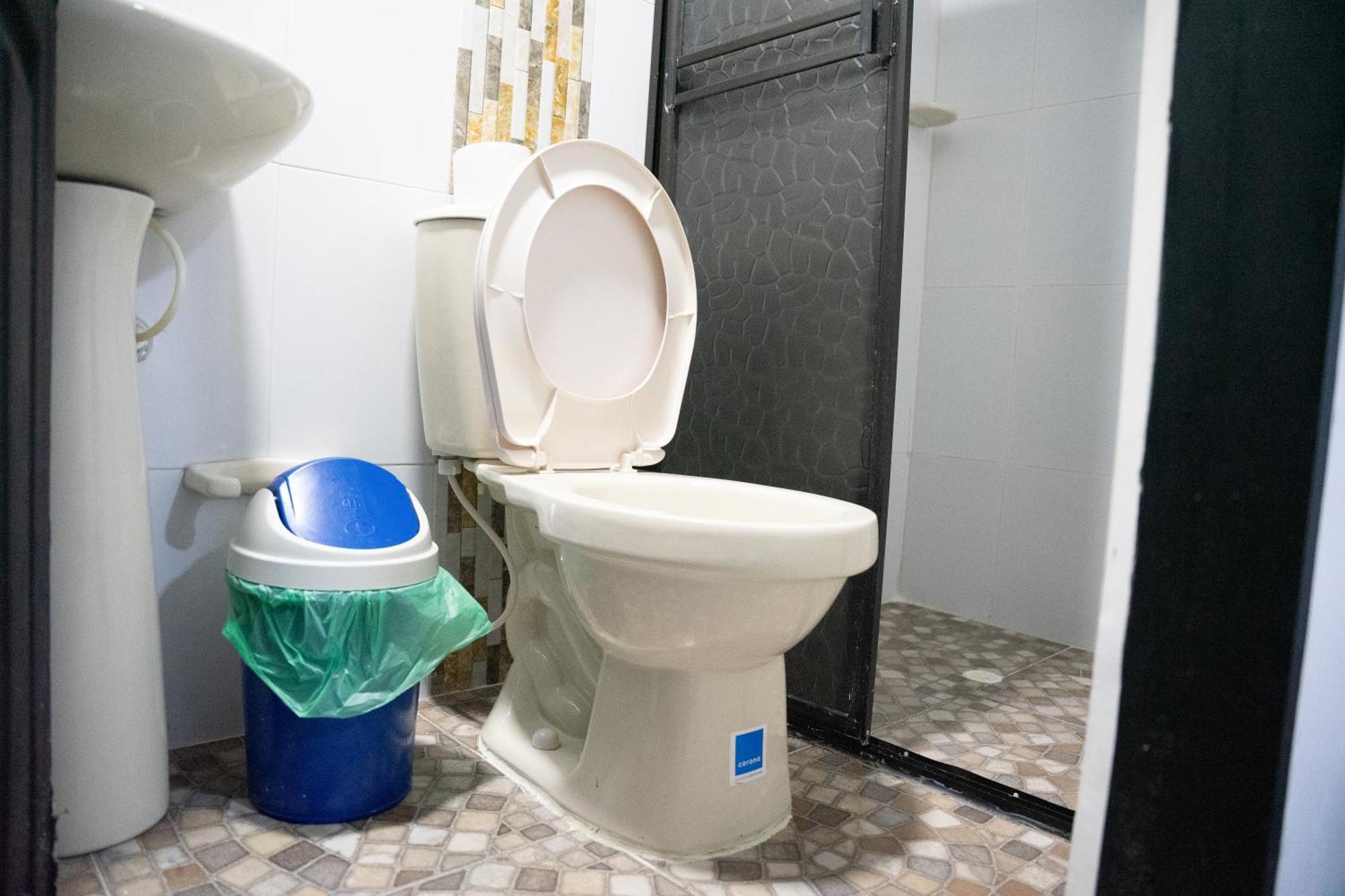 Hotel Laureles De Aburra Medellín Kültér fotó