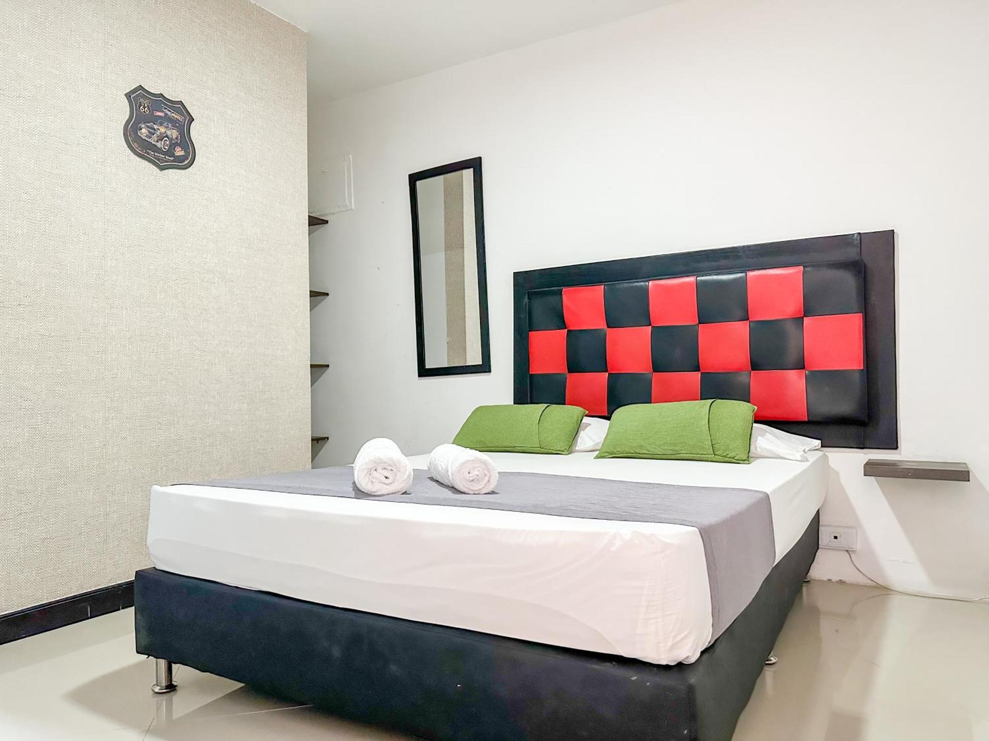 Hotel Laureles De Aburra Medellín Kültér fotó